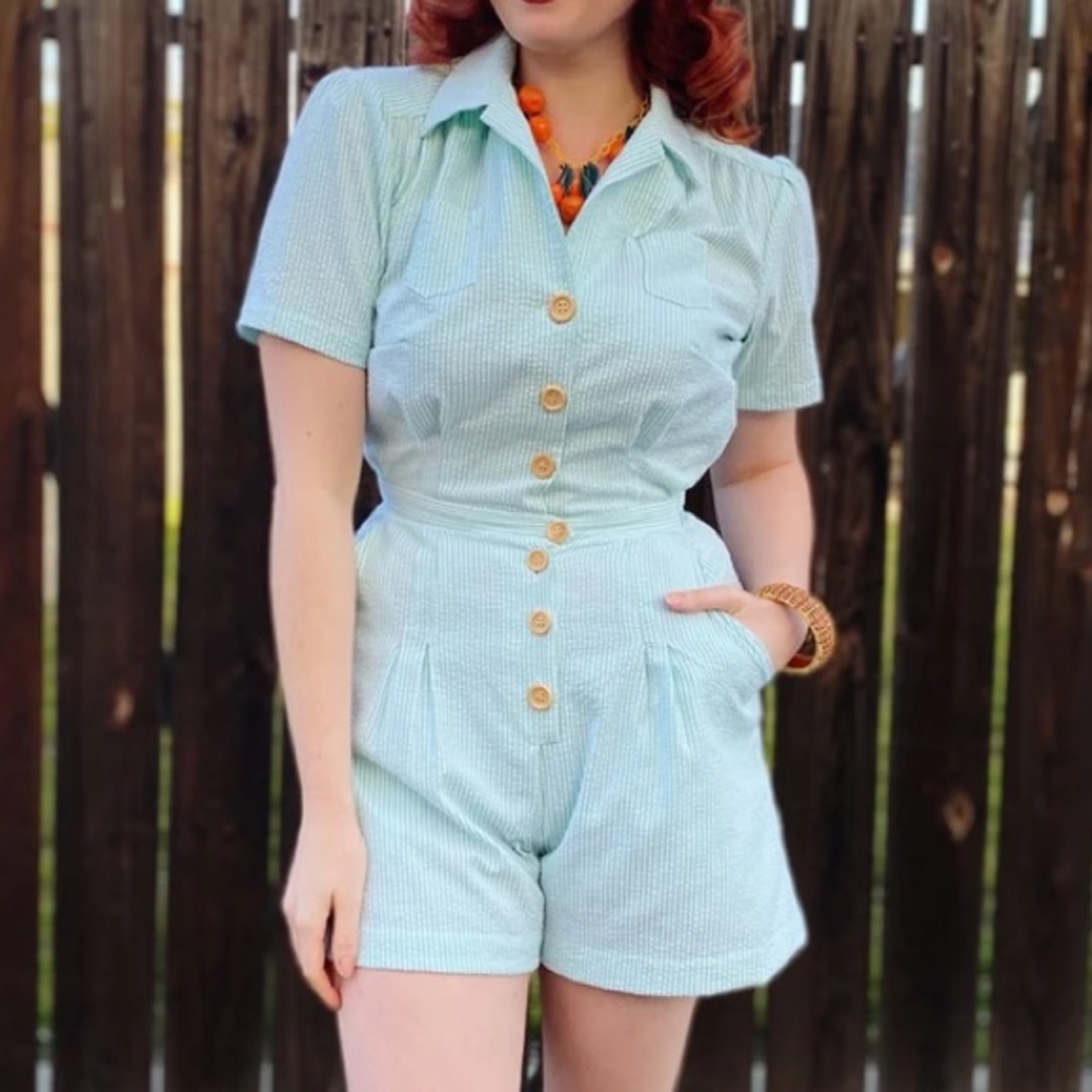 ISO: Loco Lindo Green Seersucker Playsuit Romper